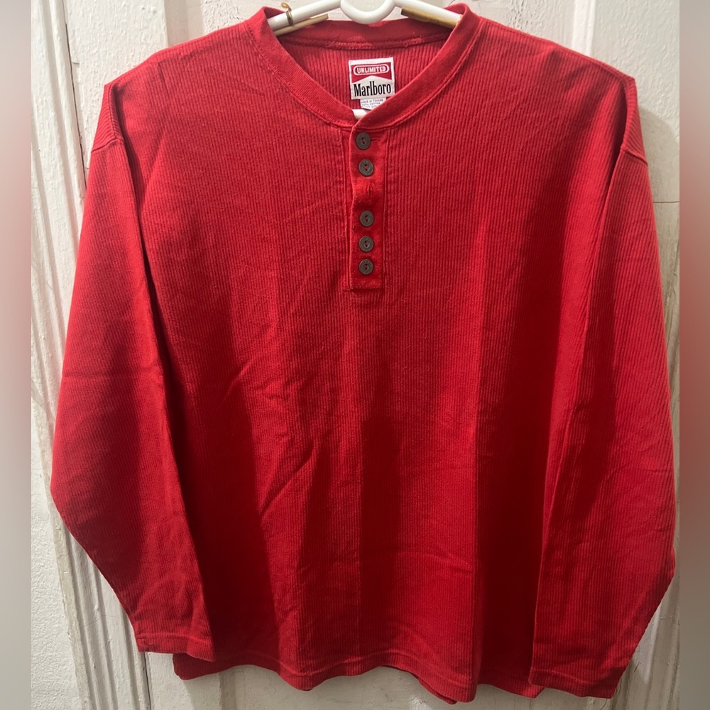 Vintage 90’s Marlboro Unlimited Crewneck Sweatshirt Mens Size Medium  Excellent